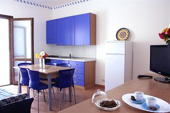 Others 4, Residence Scirocco e Tramontana, Trapani
