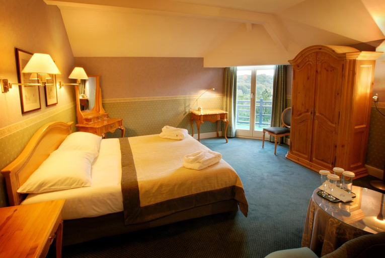 Bedroom 4, Martin's Manoir, Brabant Wallon
