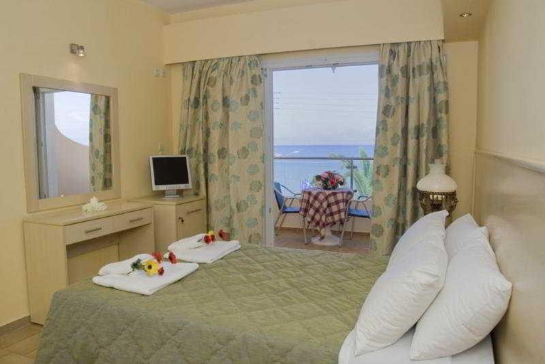 Others 2, Hotel Coral, Ionian Islands