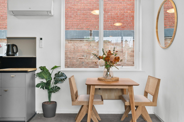 Living room 2, St Kilda Retreat Near Beach & Cafes, Melbourne