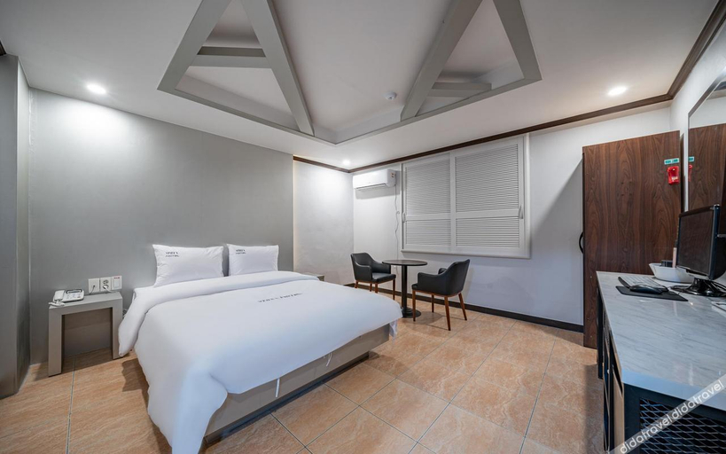 Bedroom 4, Hotel Fox in Wonpyeong-dong, Gumi, Gumi