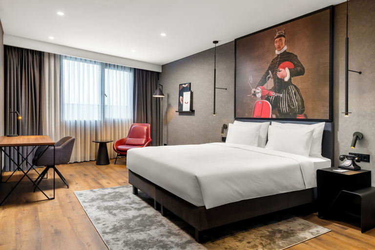 Bedroom 5, Radisson RED Izmir Point Bornova, Bornova