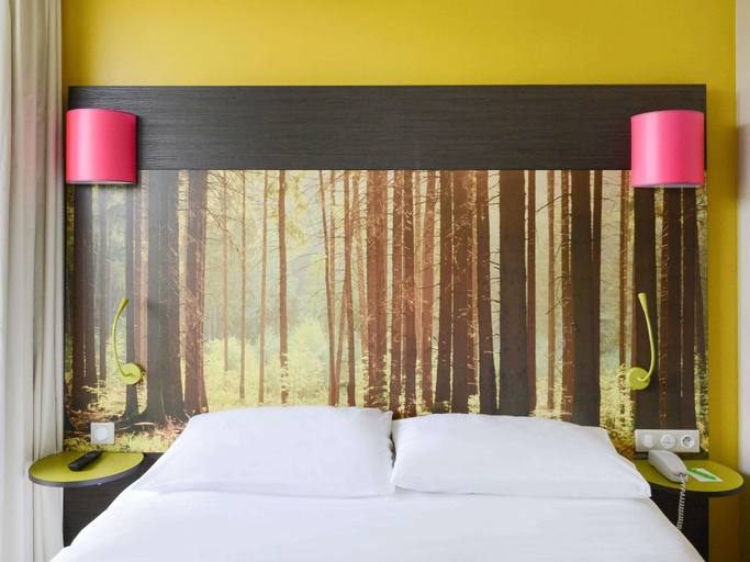 Bedroom 4, Ibis Styles Dax Centre, Landes