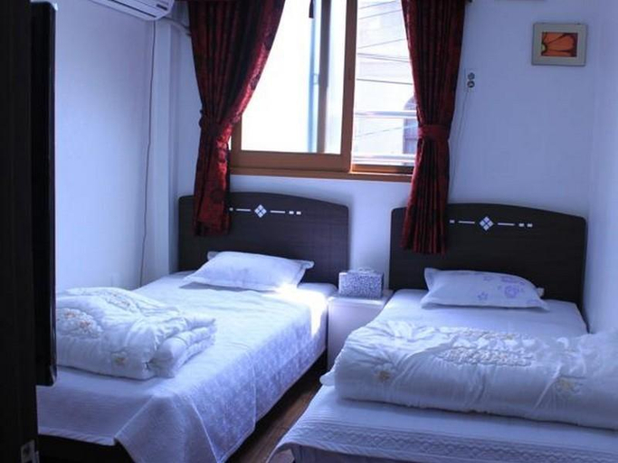 Others 2, Aji Hostel, Jeju