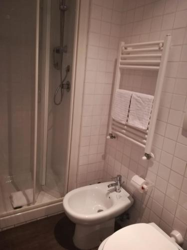 Bathroom 4, Locanda degli Antiquari, Rome
