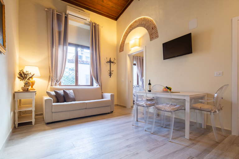 Others 4, Duomo Apartments by Mmega, Florence
