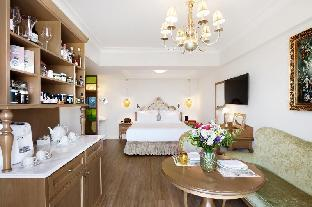 Others 3, Urban Boutique Living, Crete