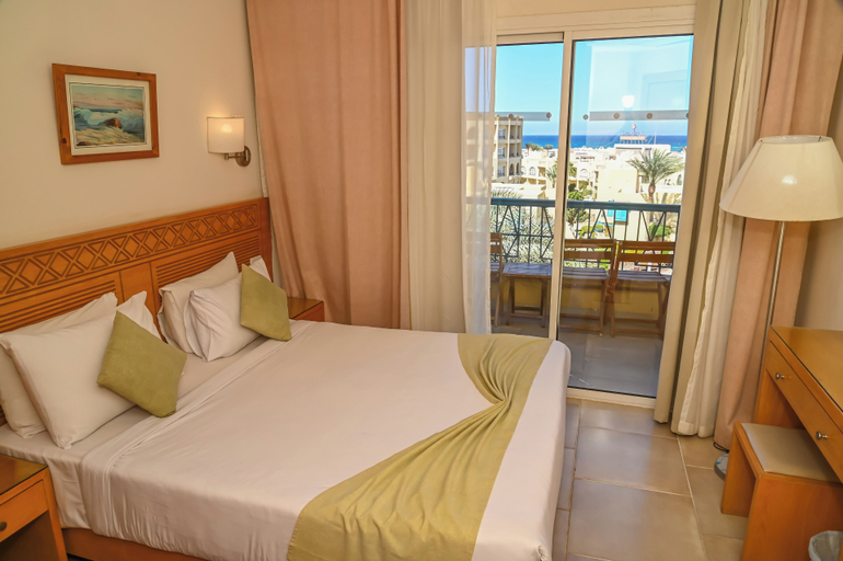 Bedroom 5, Eagles Downtown Zahabia Aqua Park, Al-Ghurdaqah