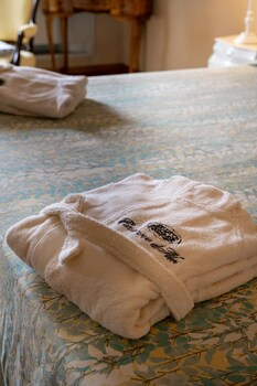 Others 2, Casanova di Neri Relais, Siena