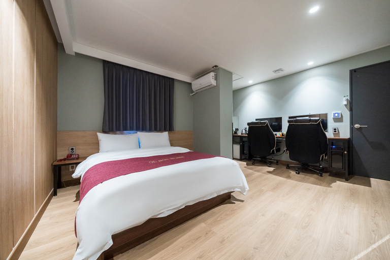 Bedroom 4, Brown Dot Incheon Juan Branch, Nam