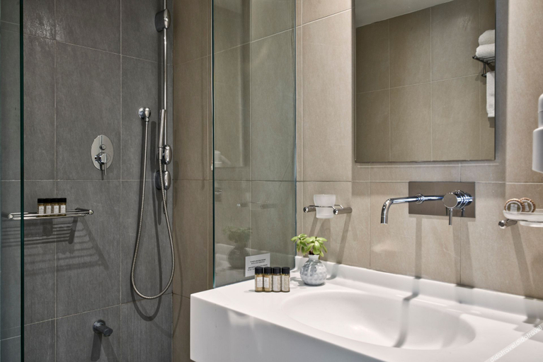 Bathroom 3, Favie Suzanne by GHH, South Aegean