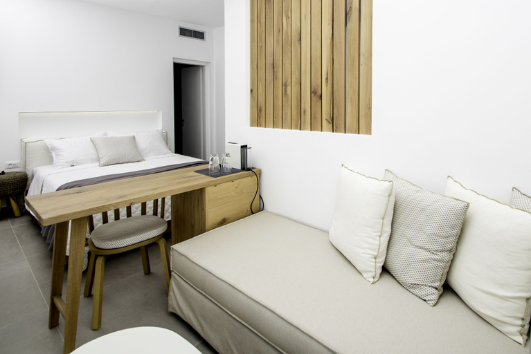 Others 5, Oro Suites, South Aegean