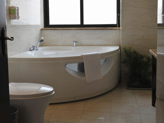 Bathroom, City Hotel(Hangzhou Renmin Road Metro Station), Hangzhou