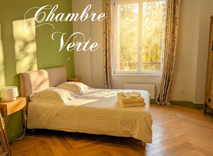 Bedroom 2, Chambres d'hotes au Chateau Leon, Territoire de Belfort