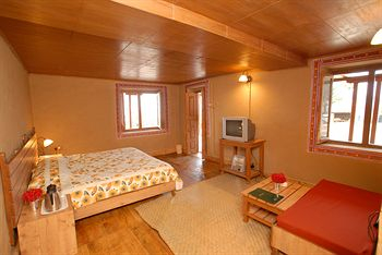 Guestroom 5, Chevron Eco Lodge, Almora