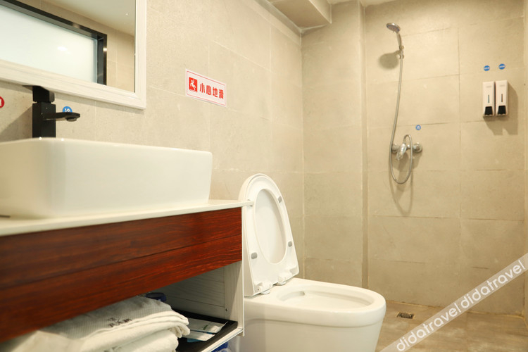 Others 4, Liangmuqi Hotel, Chengdu