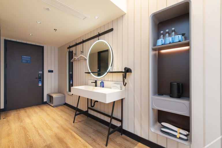 Bathroom 4, Hanting Hotel Shenyang North Changjiang Street Xianglushan Road, Shenyang