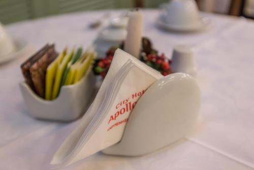 Others 5, City Hotel Apollonion, Central Greece