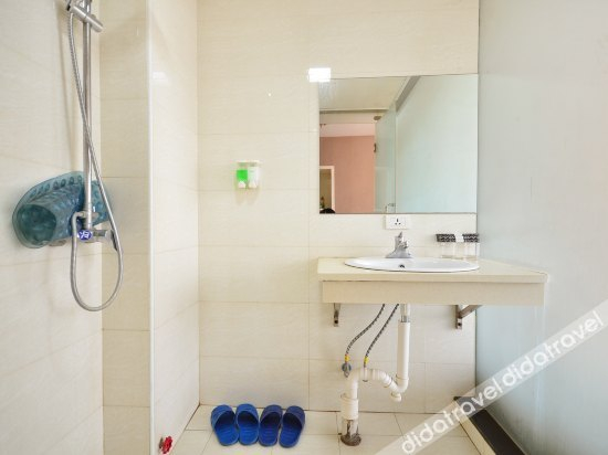 Others 5, Baohui Business Motel, Xianning