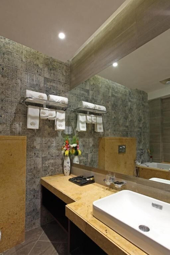 Bathroom 3, The Royal Phular Hotel, Muzaffarpur, Muzaffarpur