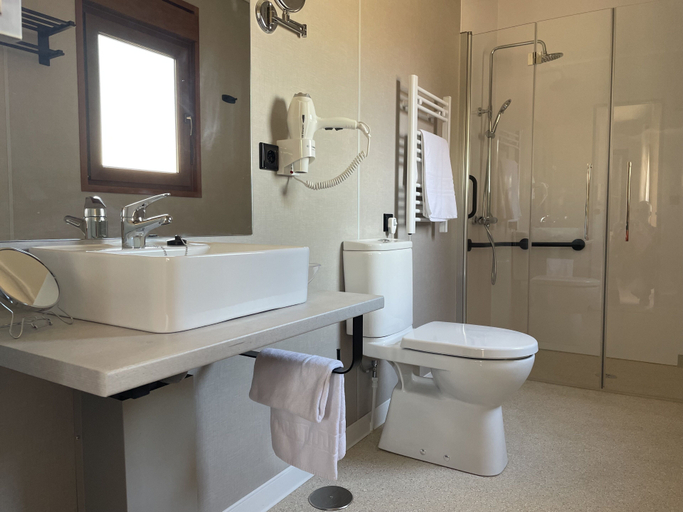 Bathroom 3, Natura Resorts, La Rioja