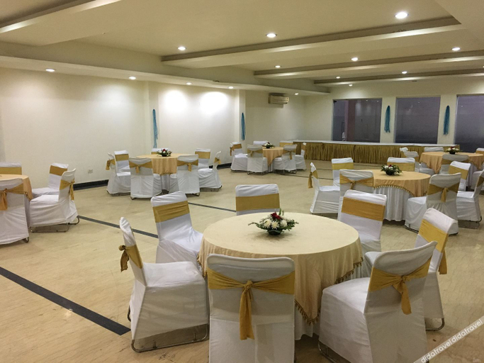 Food & Drinks 4, Merriment Alpha Hotel@Noida, Gautam Buddha Nagar