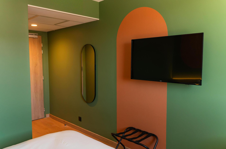 Bedroom 3, Best Western Terra Alta Perpignan Aeroport, Pyrénées-Orientales