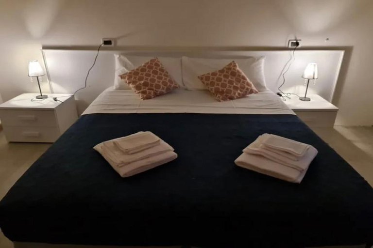 Bedroom 3, Hotel Bologna, Rimini