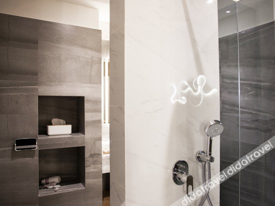 Others 2, 52 Hertz Multi-experience Hotel (Xi'an Xiaozhai), Xi'an