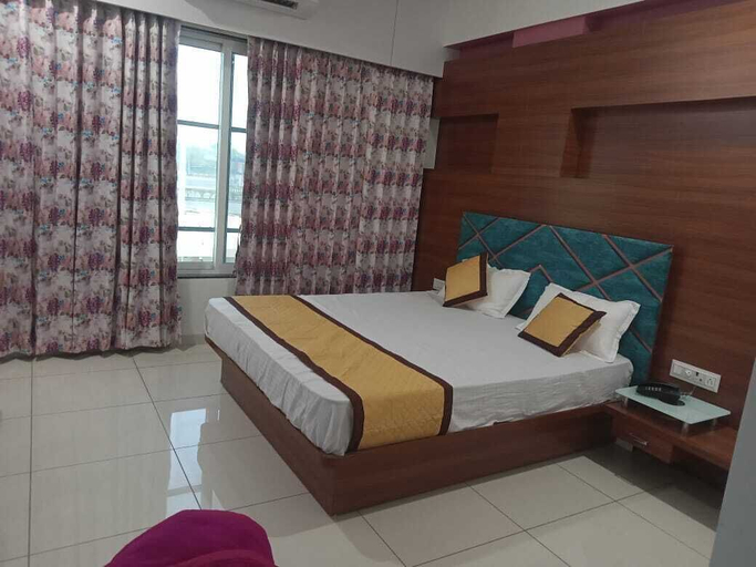 Bedroom 2, Hotel Empire, Valsad