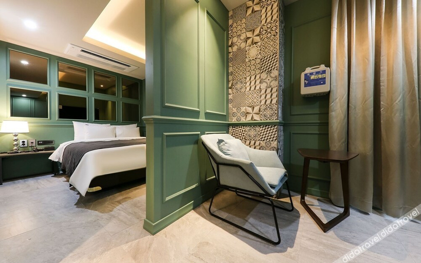 Bedroom 3, Cheonan MI Hotel, Cheonan
