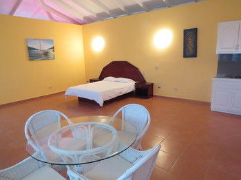 Others 3, Rival Hotel, le Cap-Haïtien