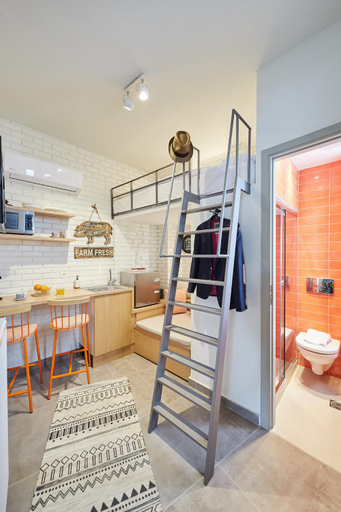 Others 5, toStay Loft, Attica