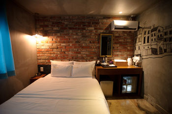 Others 3, Atti Guesthouse, Jung