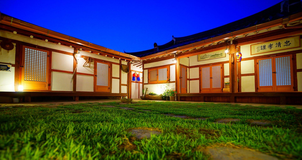 Others 3, Hanulgiwa Hanok Stay, Jeonju
