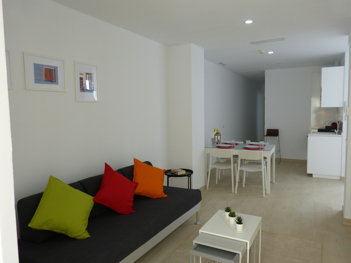 Others 5, Apartamentos Patagonia Sur, Cádiz
