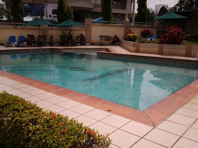 Sport & Beauty 5, Thornberry Savannah Suite Hotel, AbujaMun