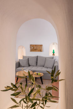 Others 4, Kastro Mansion, South Aegean
