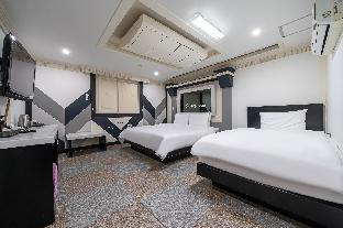 Others 3, Hotel Onna, Haeundae