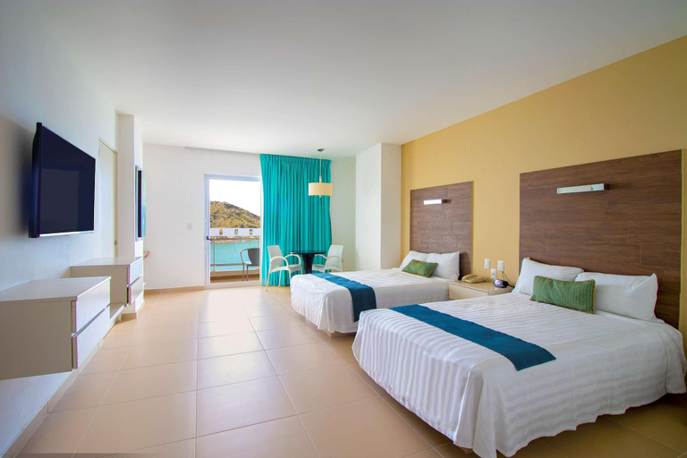 Bedroom 3, Pacific Palace Beach Tower Hotel, Mazatlán