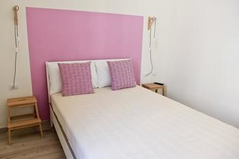 Others 3, Hotel Elandra, Imperia