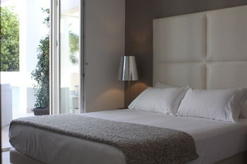 Others 2, Soglow Business Class Aparthotel, Bari