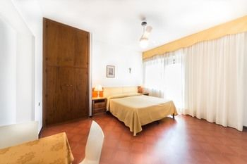 Others 4, Hotel & Apartments Sasso, Imperia