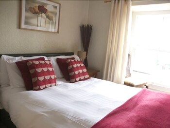 Others 5, The Bay Horse, Masham, North Yorkshire