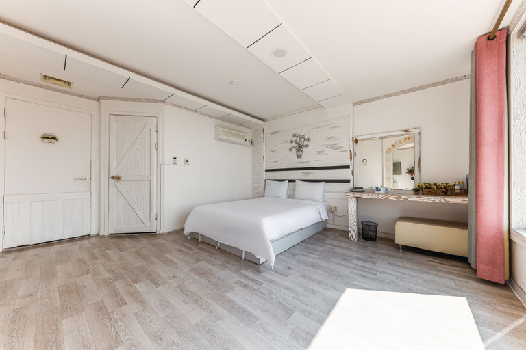 Bedroom 3, Boryeong Hotel View, Hongseong