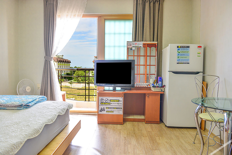 Bedroom 4, Yangyang Muhak Motel, Yangyang