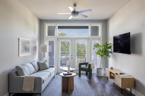 Others 5, Mint House Greenville – West End, Greenville