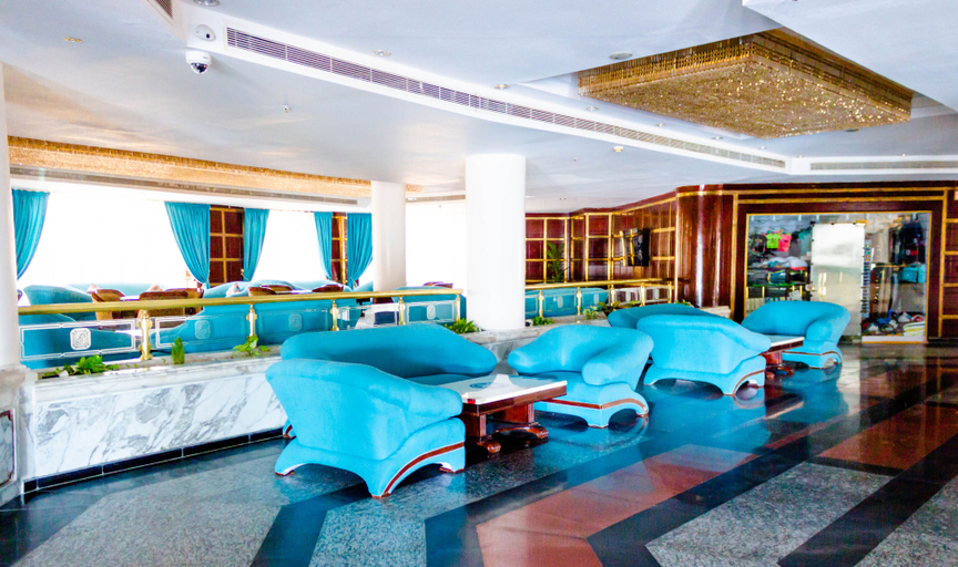 Others 4, White Valley Palace, Safaja