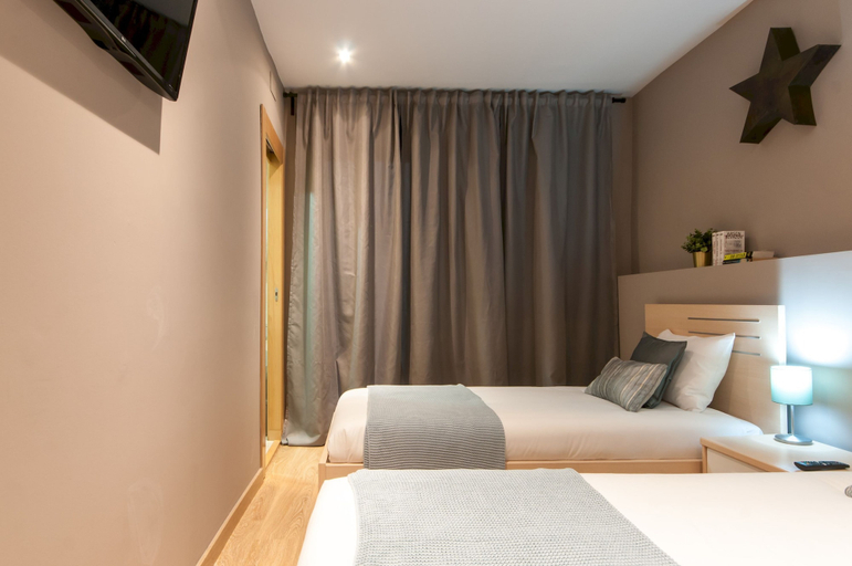 Bedroom 3, Paseo DE Gracia Modernist Apartment TWO BED TWO Bath By Myrentalhost, Barcelona