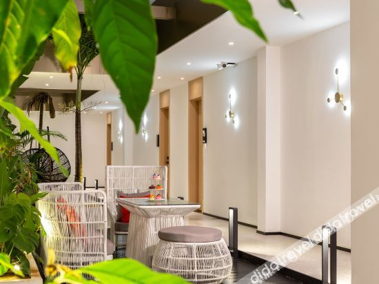 Others 3, Sanya Love in Haitang 9 art Hotel, Sanya